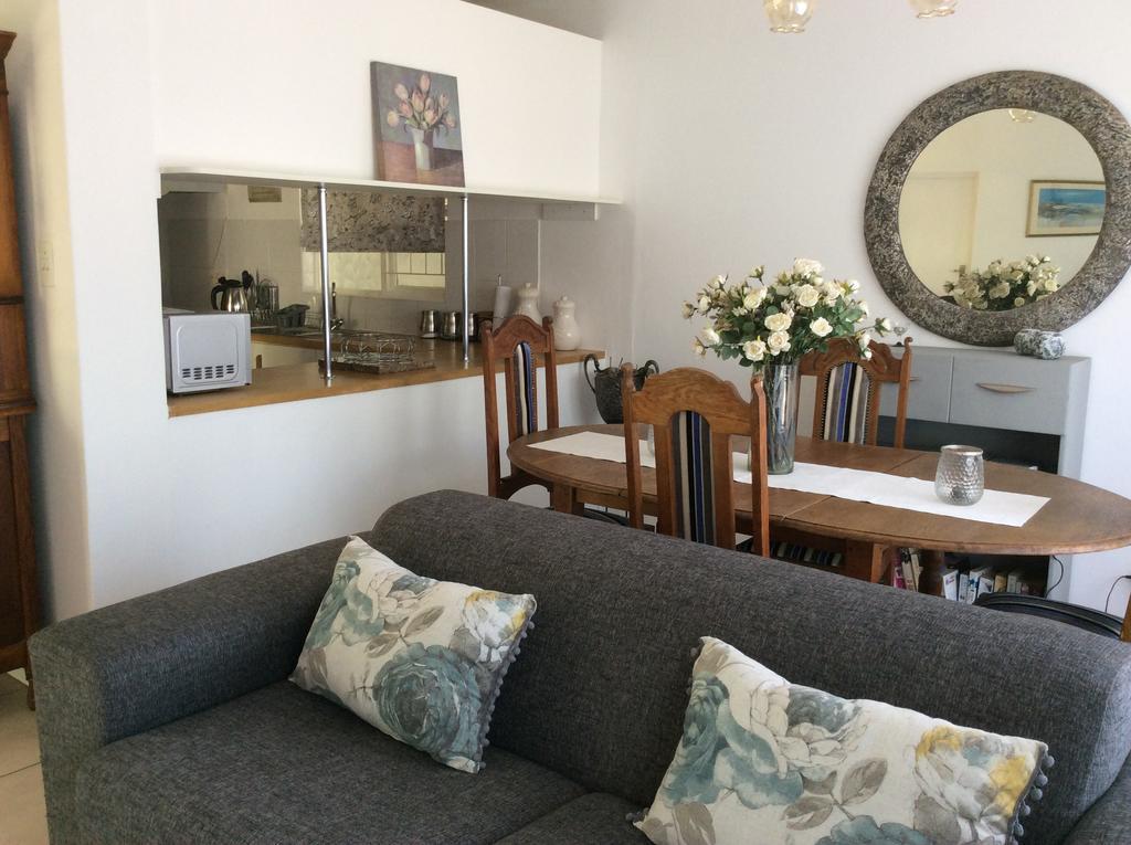 On Broadwalk Cottage Cape Town Eksteriør bilde